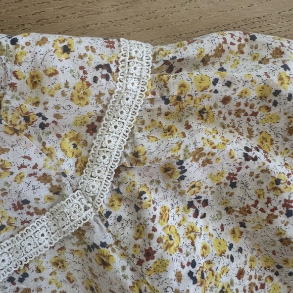 One Child Girls Floral Dress Size 8 $65 - Picture 2 of 3